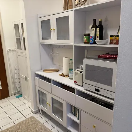 Sweet Apartment *